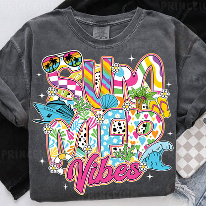 a t - shirt with the words summer vibes on it