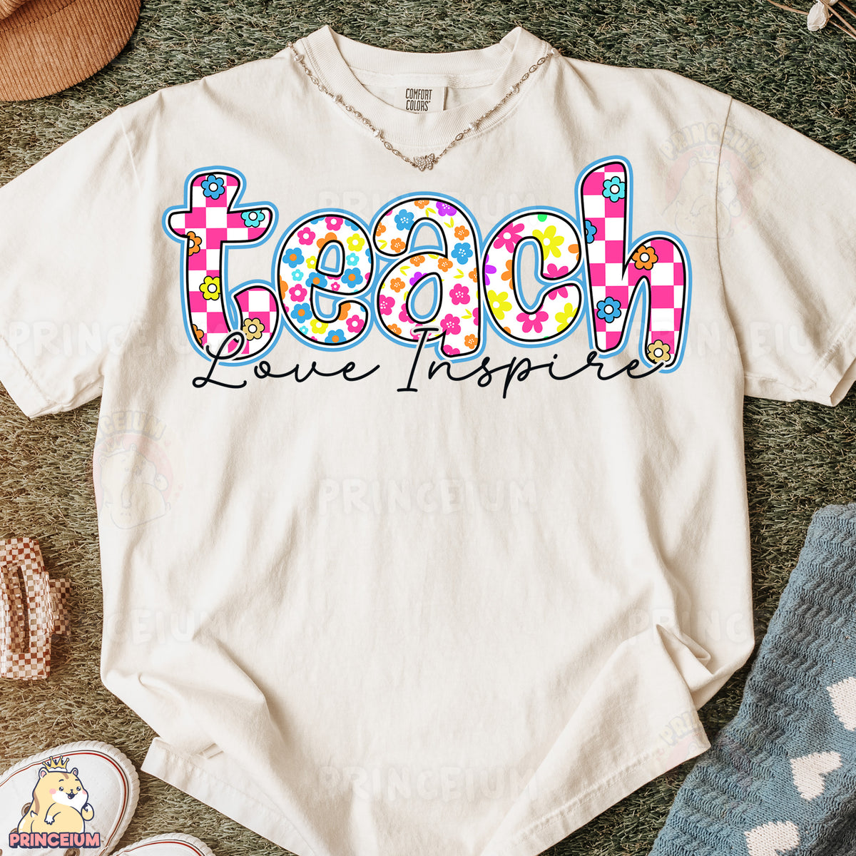 a t - shirt with the word beach on it
