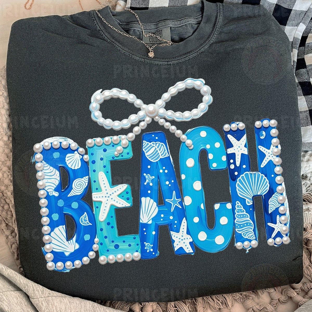 Beach Shells & Pearls