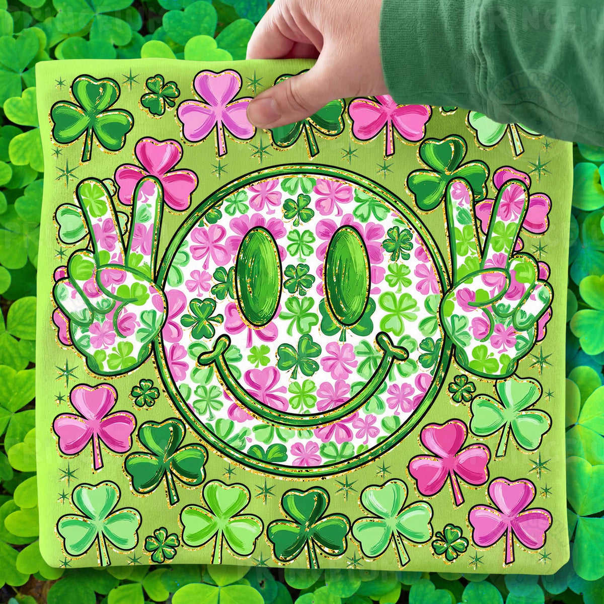 Lucky Shamrock Smiley Peace