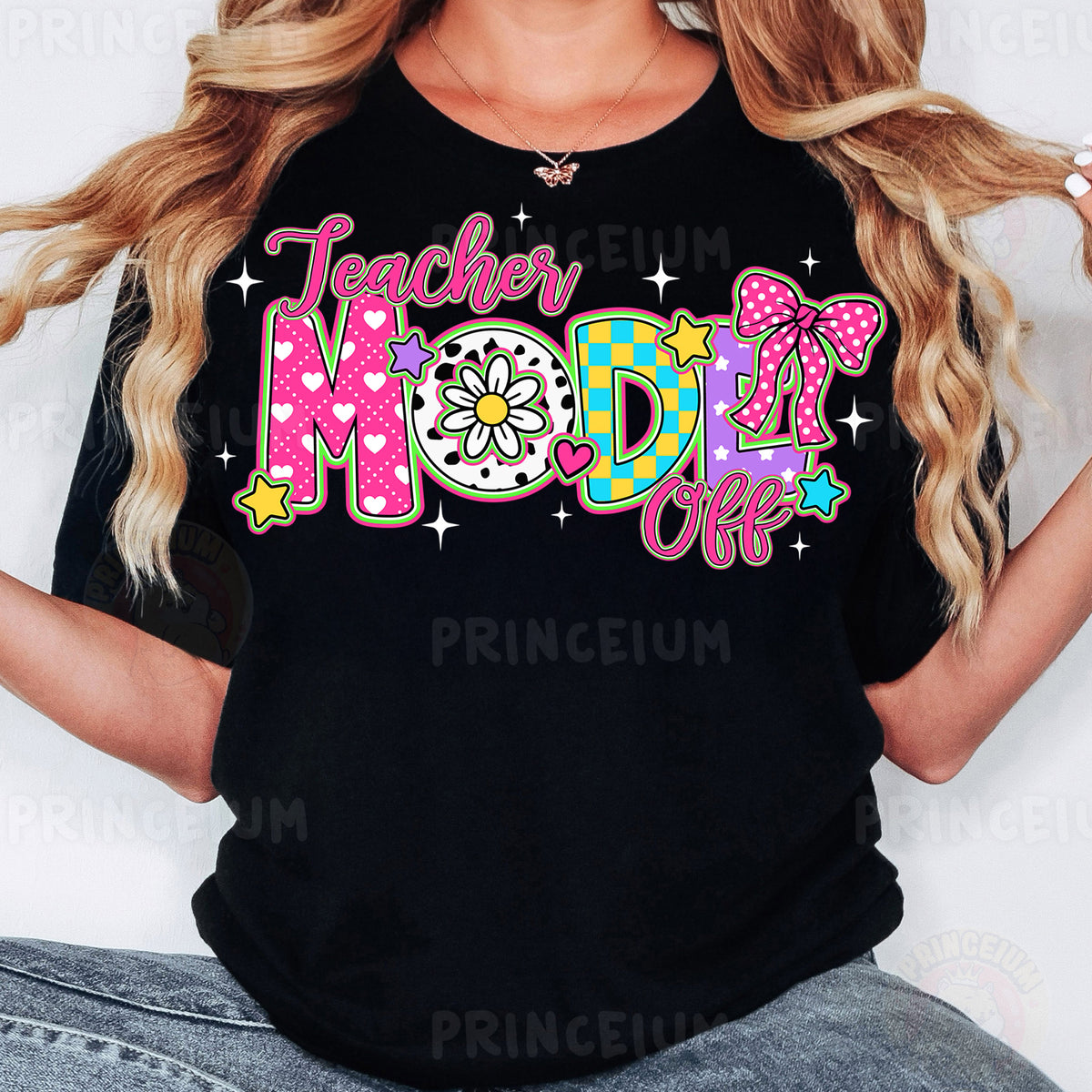 a woman wearing a black t - shirt with the word model on it