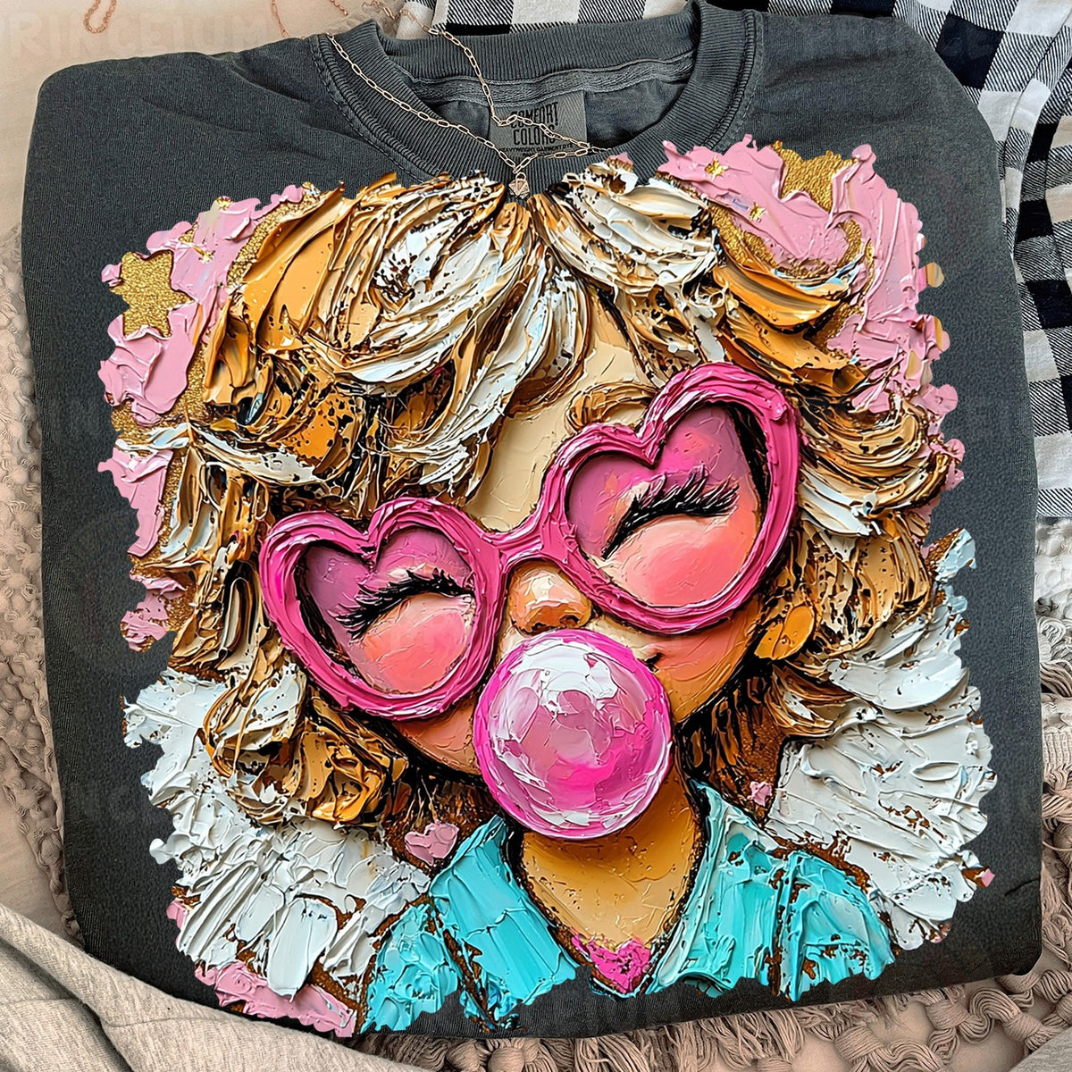 Bubblegum Heart Glasses Girl