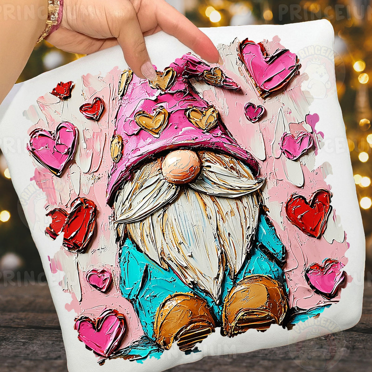 Valentine Gnome with Hearts