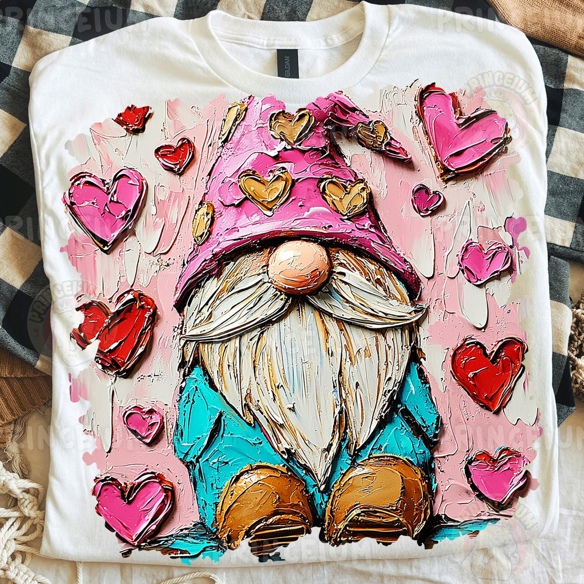 Valentine Gnome with Hearts