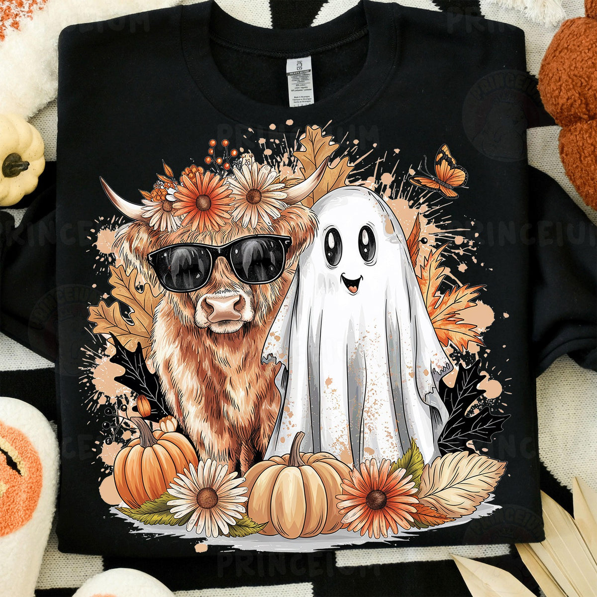 Spooky Highland Cow & Ghost
