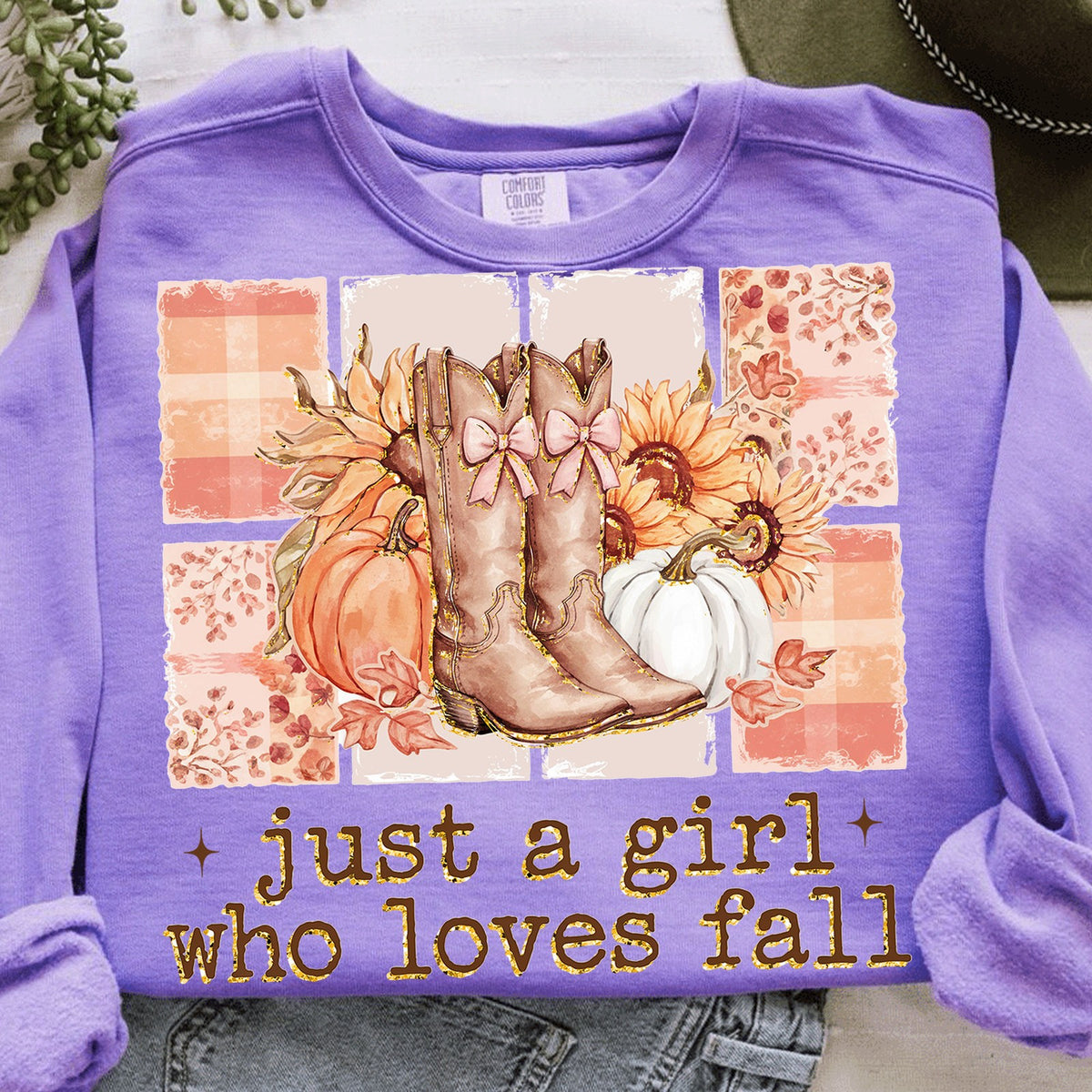 Just a Girl Who Loves Fall