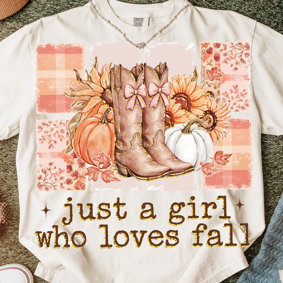 Just a Girl Who Loves Fall