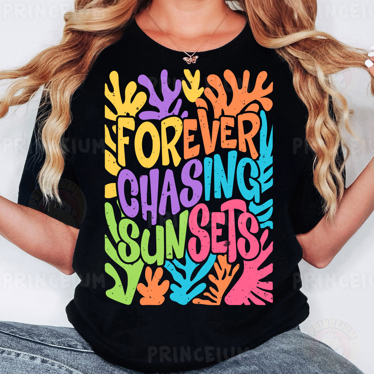 a woman wearing a t - shirt that says forever chasing sunsets