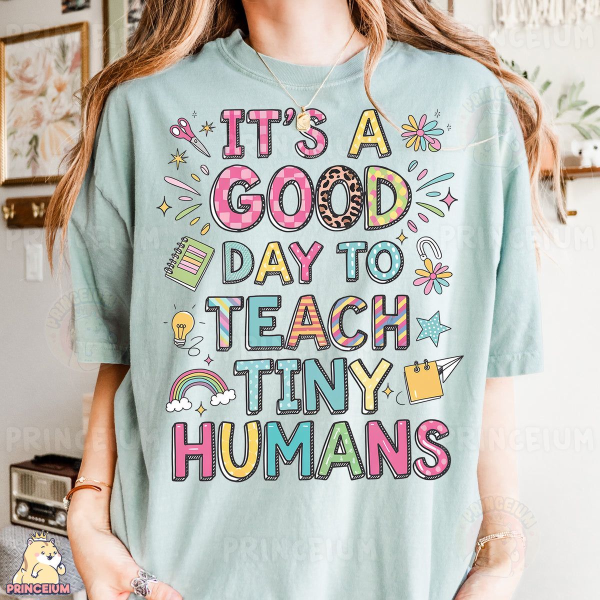 a woman wearing a t - shirt that says it's a good day to