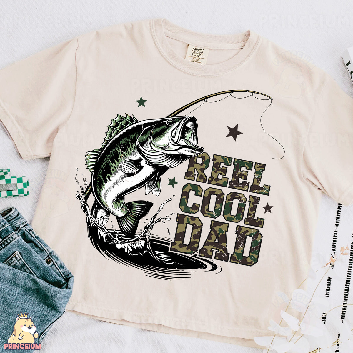 a t - shirt that says reel cool dad on it