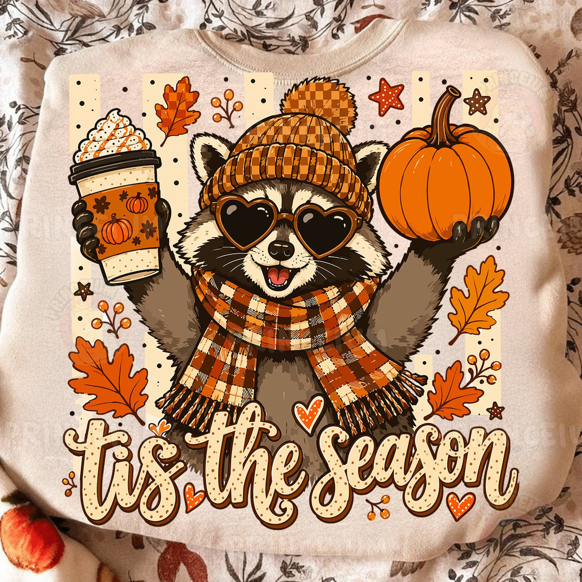 Tis the Season Raccoon
