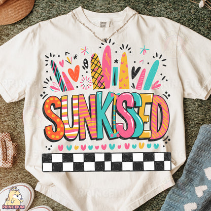 a t - shirt with the words sunked on it