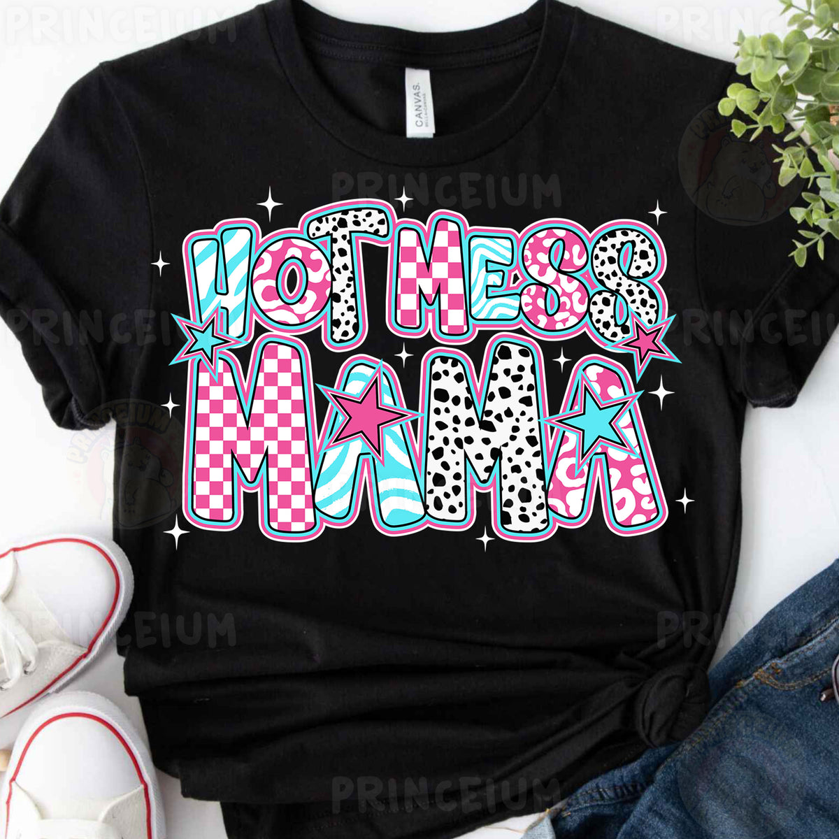 a t - shirt with the words hot mess mama printed on it