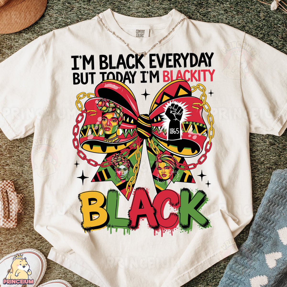 a t - shirt that says i'm black everyday but today i'm