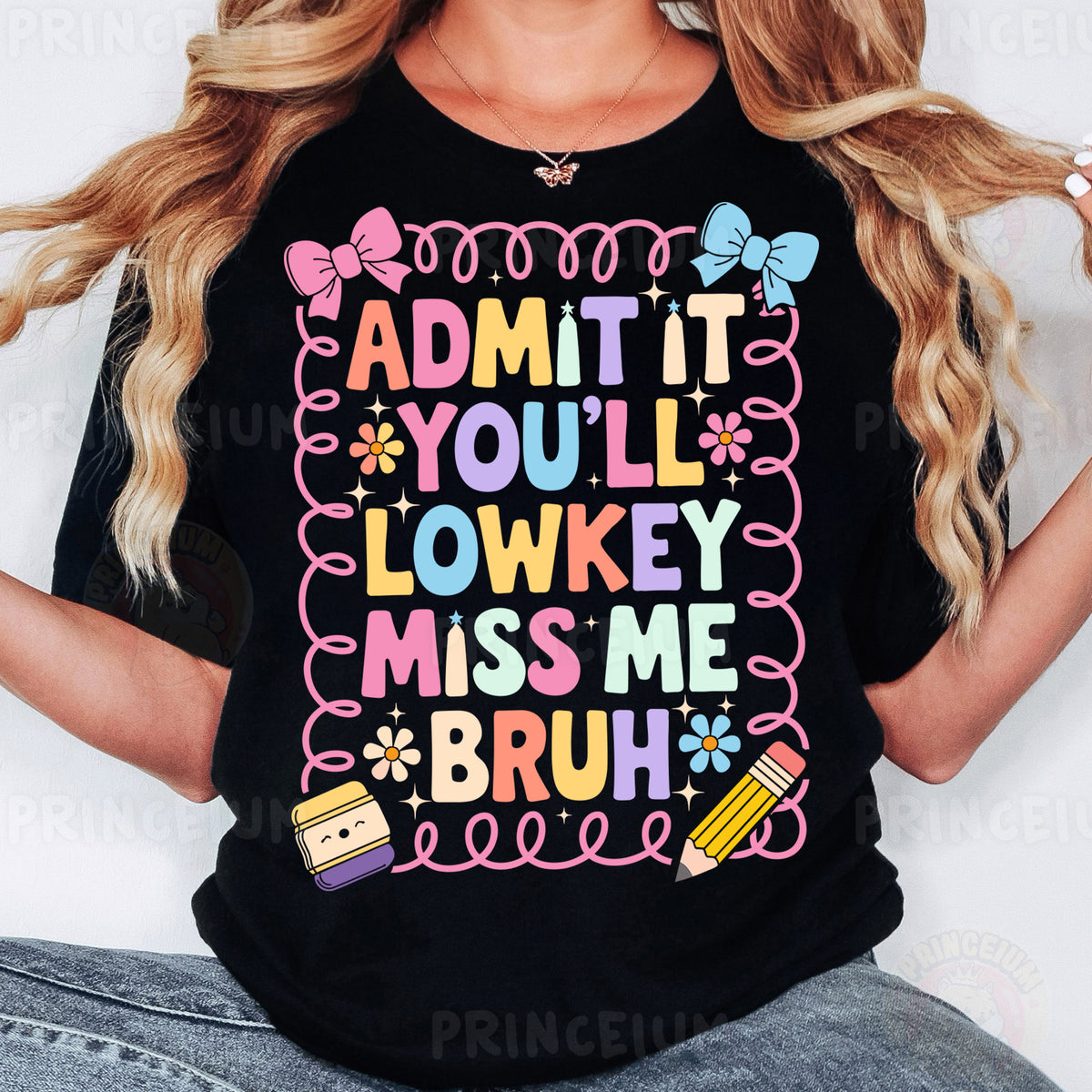 a woman wearing a t - shirt that says admit it you'll lowk