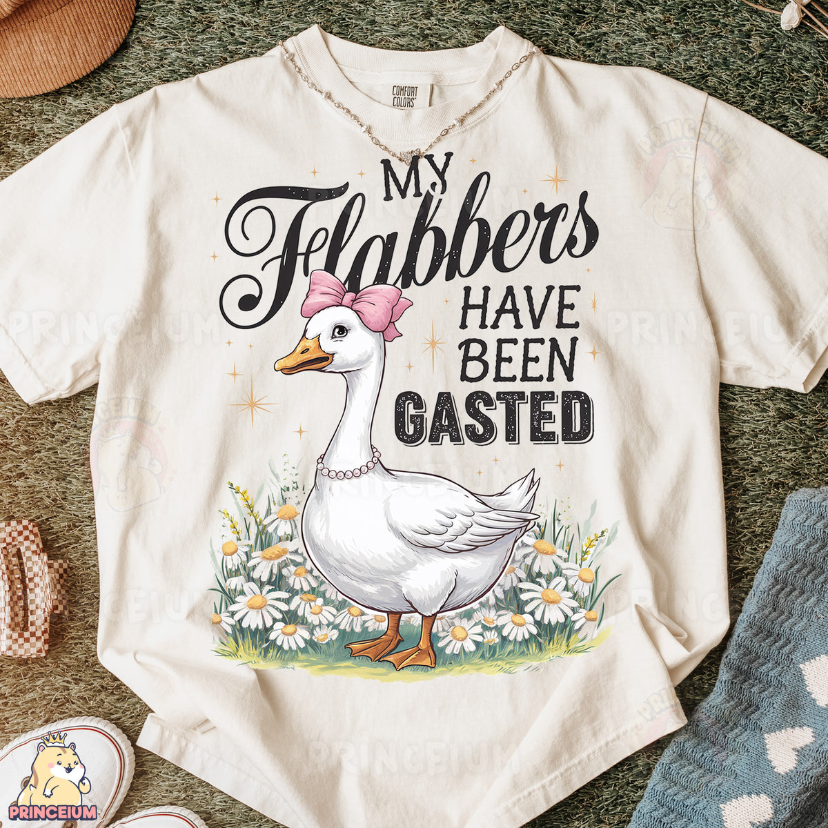 a t - shirt with a picture of a duck on it
